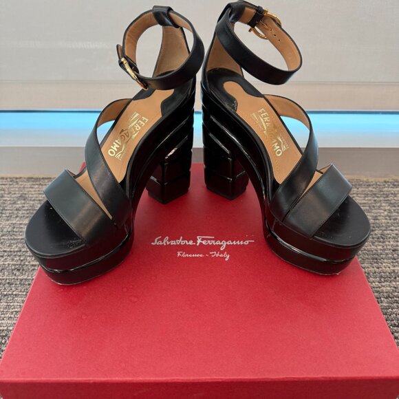 Salvatore Ferragamo Lev Stacked Platform Sandal - WORN ONCE - Picture 3 of 5